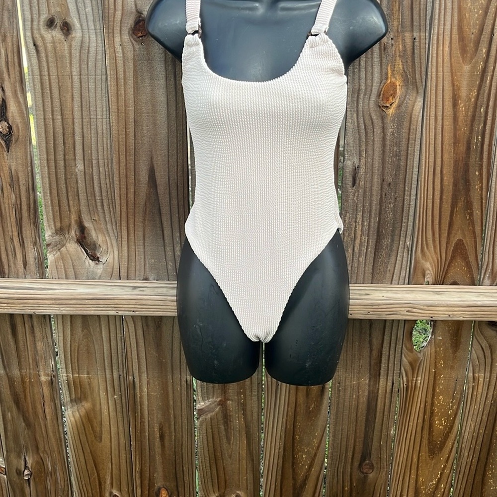 Cream Ribbed Bodysuit - Picture 3 of 7